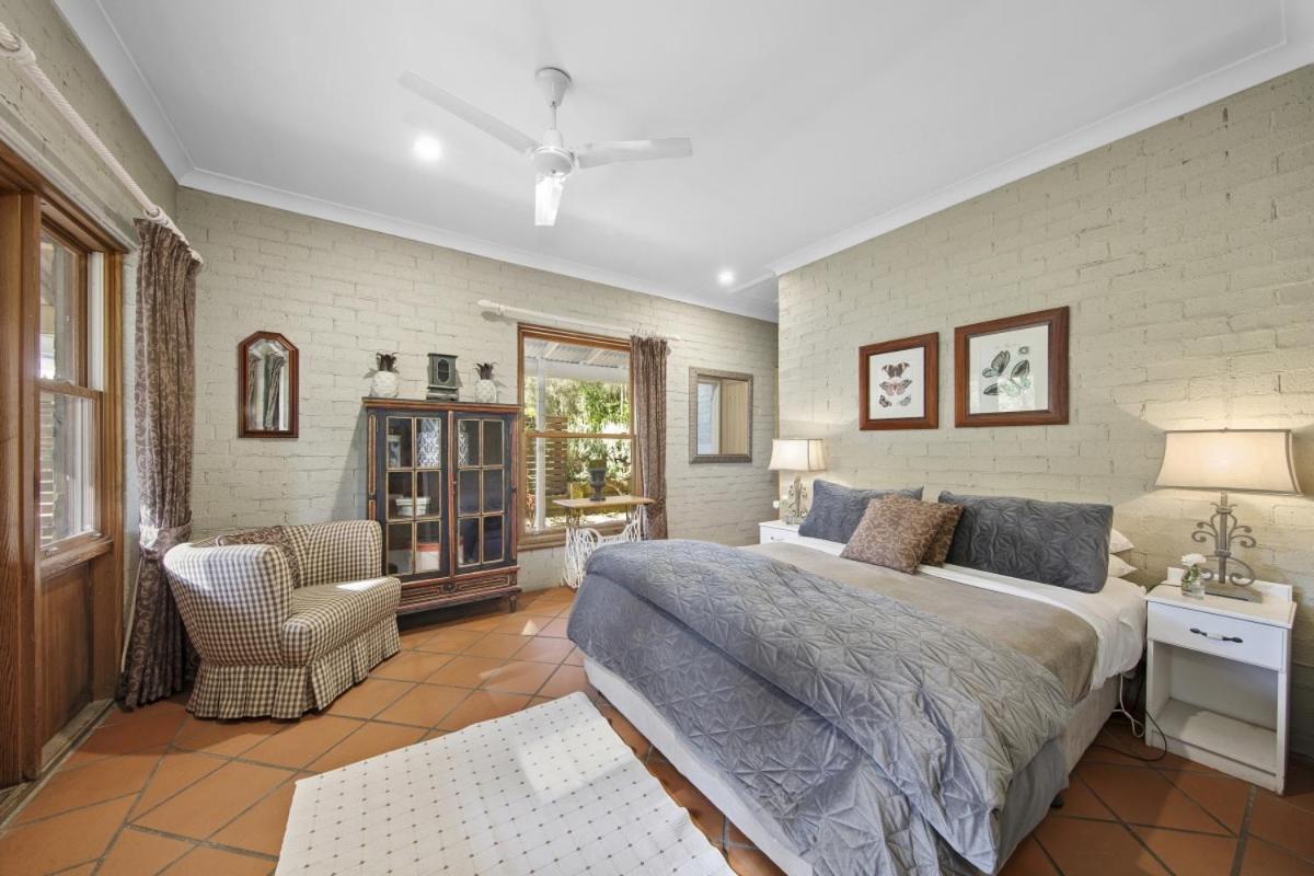 Thistle Hill Guesthouse - Walk To Many Wineries And Restaurants 포콜빈 외부 사진